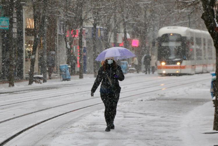 Meteorolojiden İstanbul için son dakika uyarısı 4 ile kar yağışı geliyor