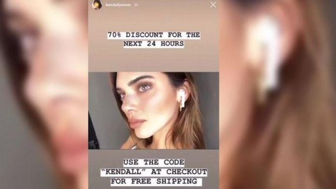 Kylie ve Kendall Jenner, Instagram’da sahte kulaklıkların reklamını yapıyor