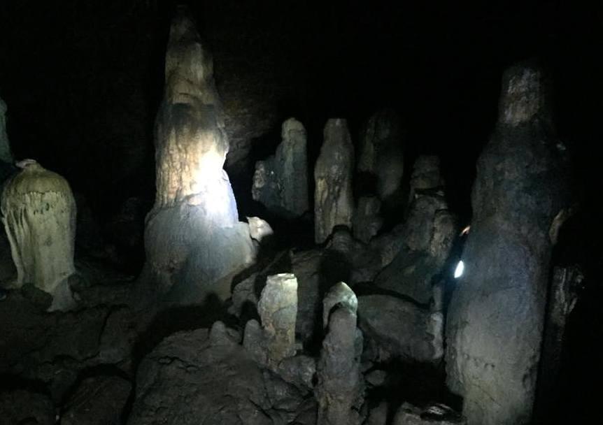 Doğal sit alanı ilan edilen Çimağıl Mağarasını ziyaret etmenin tam zamanı