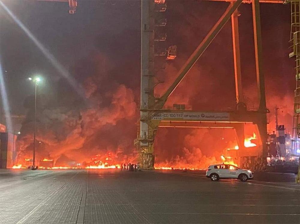 Dubaide büyük patlama