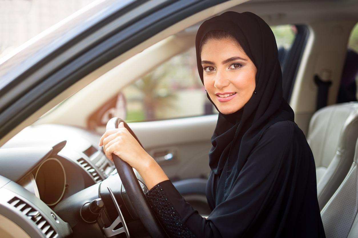 Suudi Arabistan kadınları artık bildiğiniz gibi değil