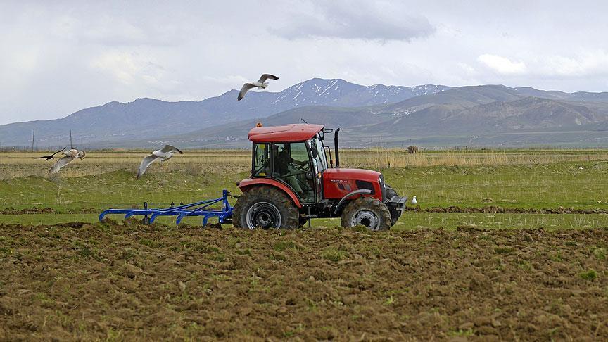 Bakan Pakdemirli: Çiftçiye destekler artarak devam edecek