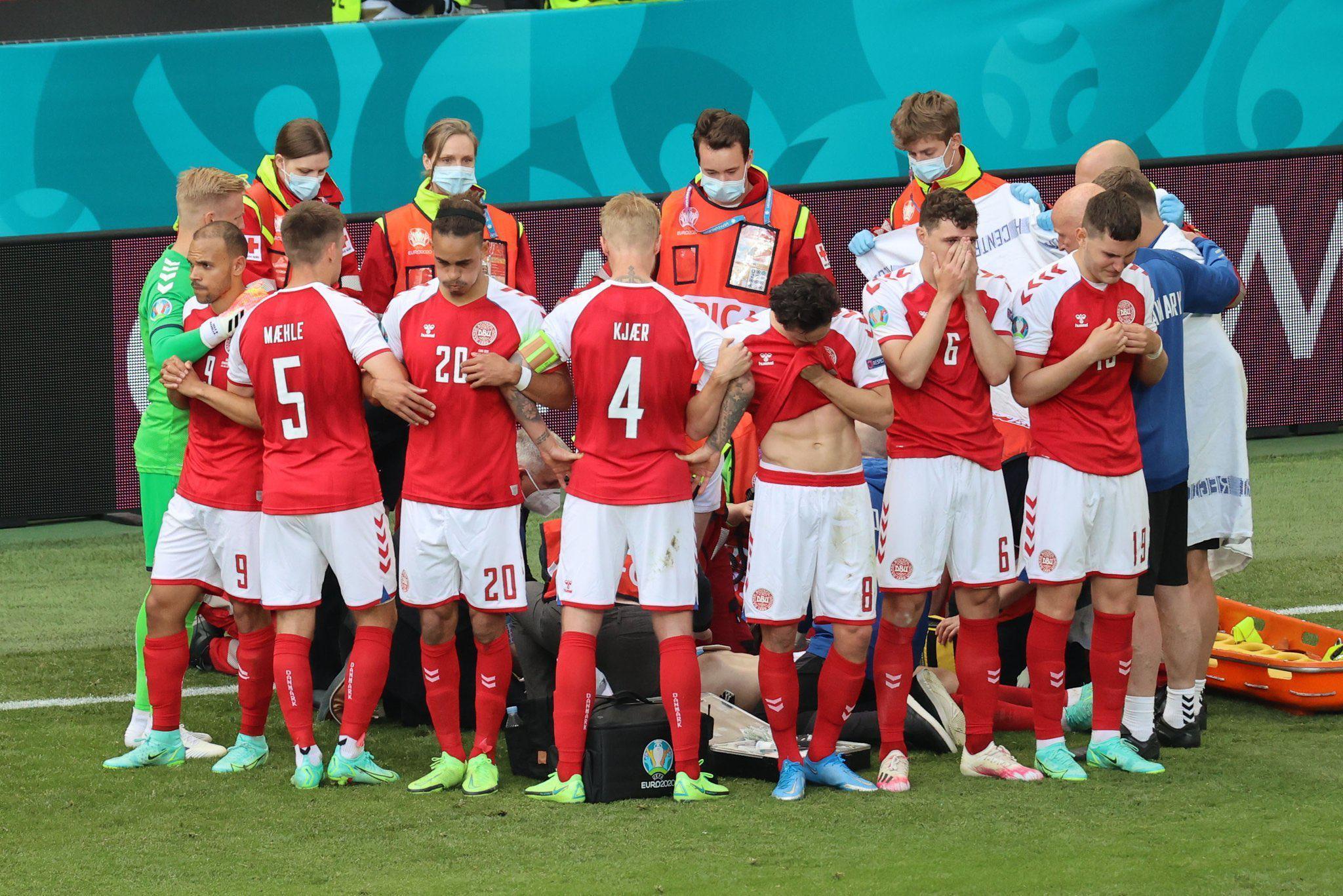 Danimarka - Finlandiya maçında korku dolu anlar Futbolcular gözyaşlarına boğuldu
