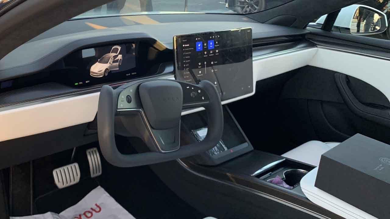 Elon Musk, en hızlı elektrikli aracını duyurdu: Tesla Model S Plaid