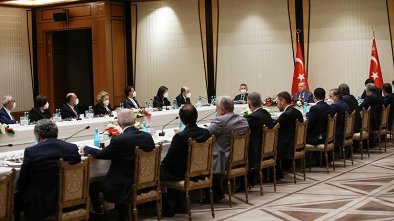 Cumhurbaşkanı Erdoğan akademisyenlerle müsilaj sorununu ele aldı