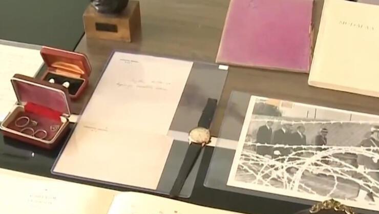 1960 darbesine ilişkin belgeler yıllar sonra ortaya çıktı Saatler, kol düğmeleri, kıyafetler..