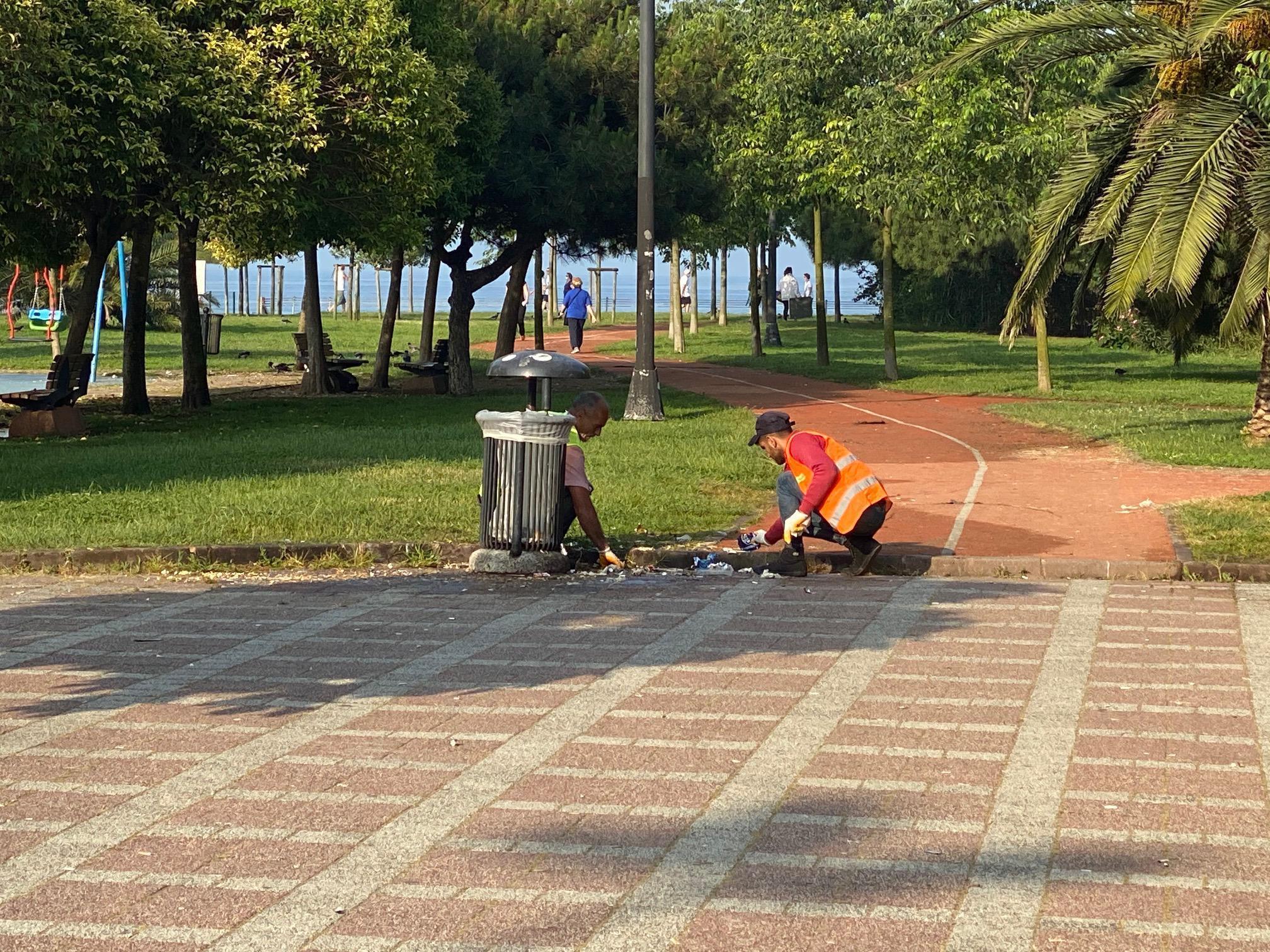 Caddebostan Sahilinde utandıran manzara Bunu görmek istemiyoruz