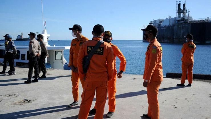 Endonezyada 53 denizci kayboldu Türkiyeden flaş adım