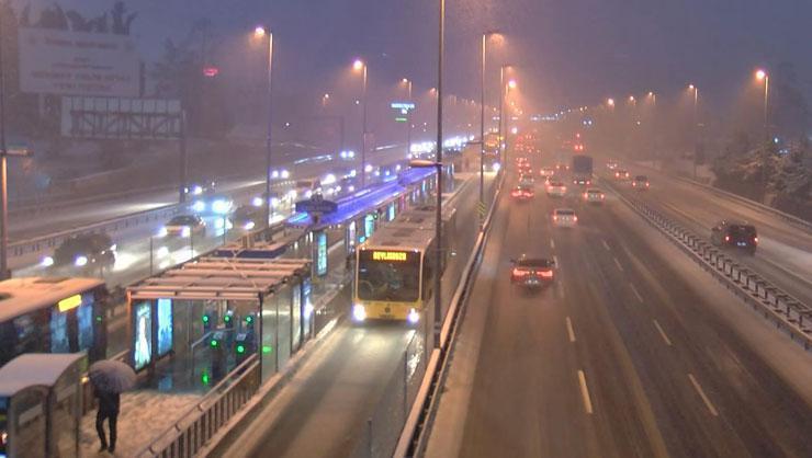 Meteorolojiden son dakika kar yağışı uyarısı İstanbul ve Ankarada...