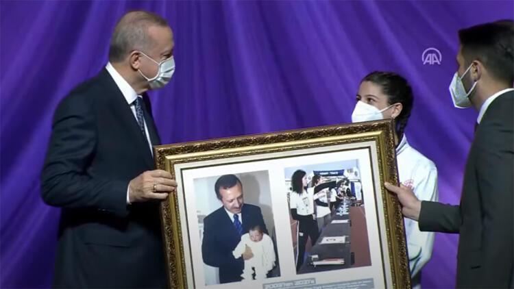 Son dakika: Cumhurbaşkanı Erdoğan: Gençlik geleceğimizin istikbalidir