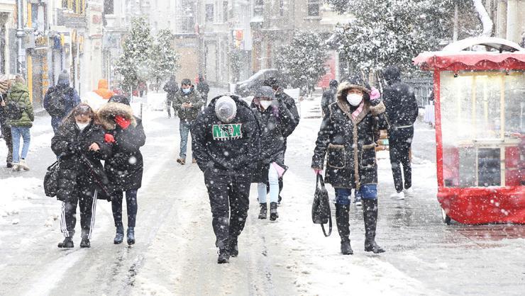 Meteorolojiden yeni açıklama: İstanbulda kar yağışı 10 gün sürecek