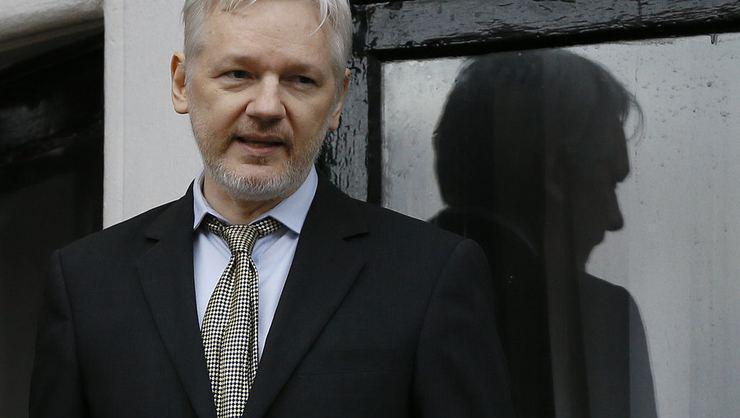Assange bugün hakim karşısına çıkıyor: ABDye iadesi görüşülecek