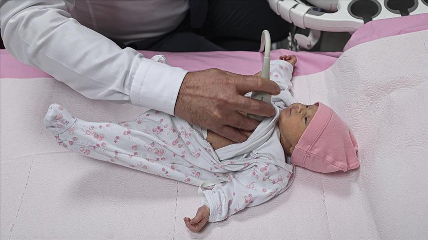 Dünyada nadir görülen operasyon: Anne karnındaki bebeğe kalp ameliyatı yapıldı