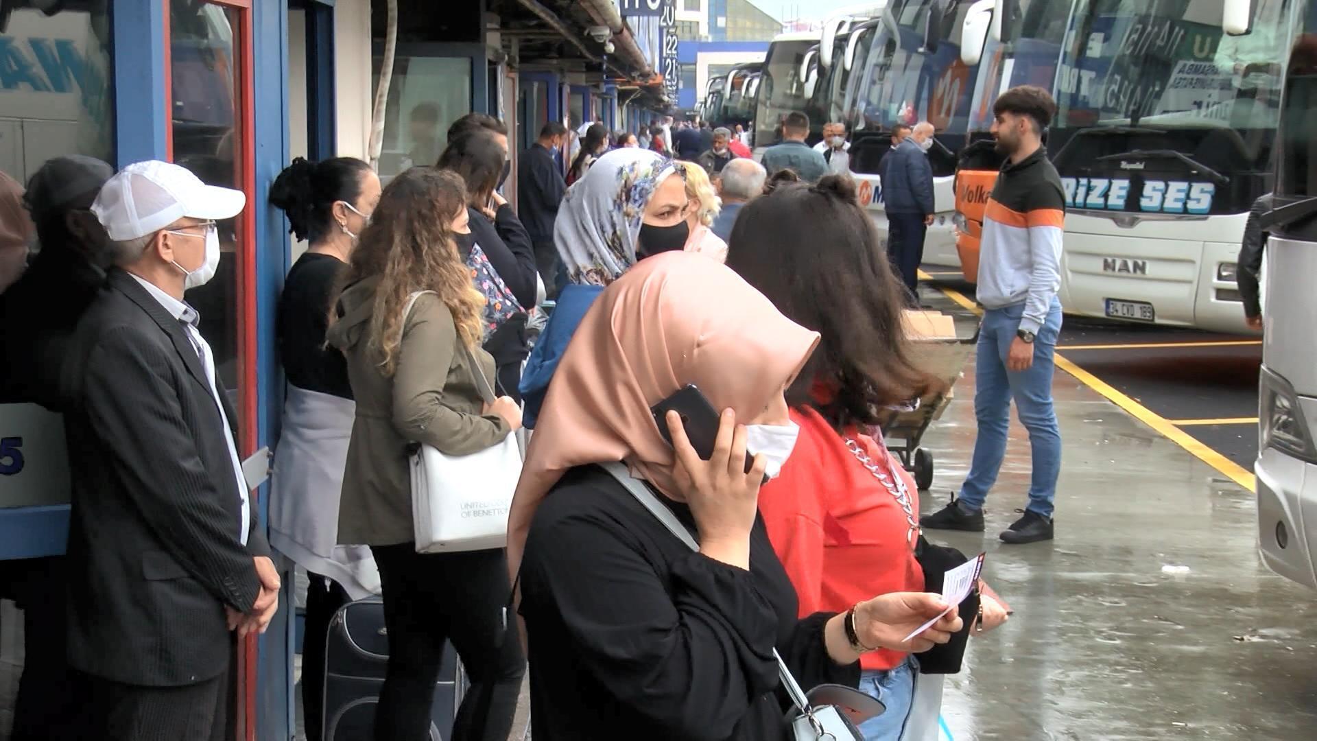 Otogarda yoğunluk Seyahat kısıtlaması kalktı, İstanbullular yola çıktı