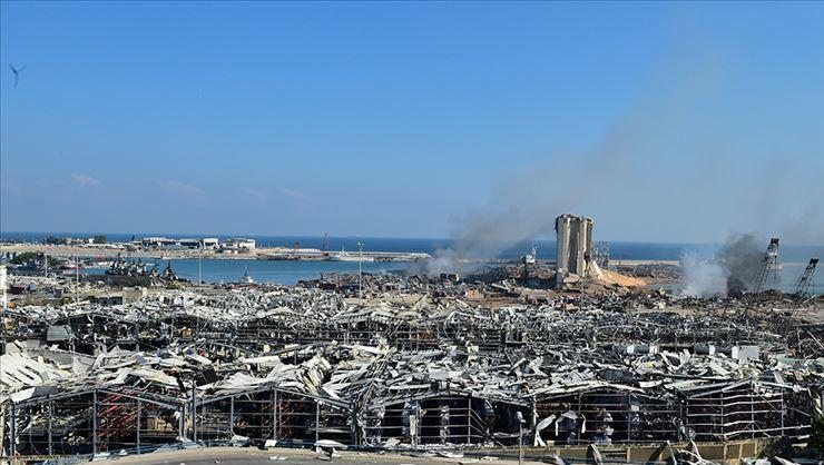 Beyrut Limanında patlama enkazı aylar geçmesine rağmen kaldırılamadı