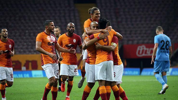 Galatasaray lige 3 puanla başladı