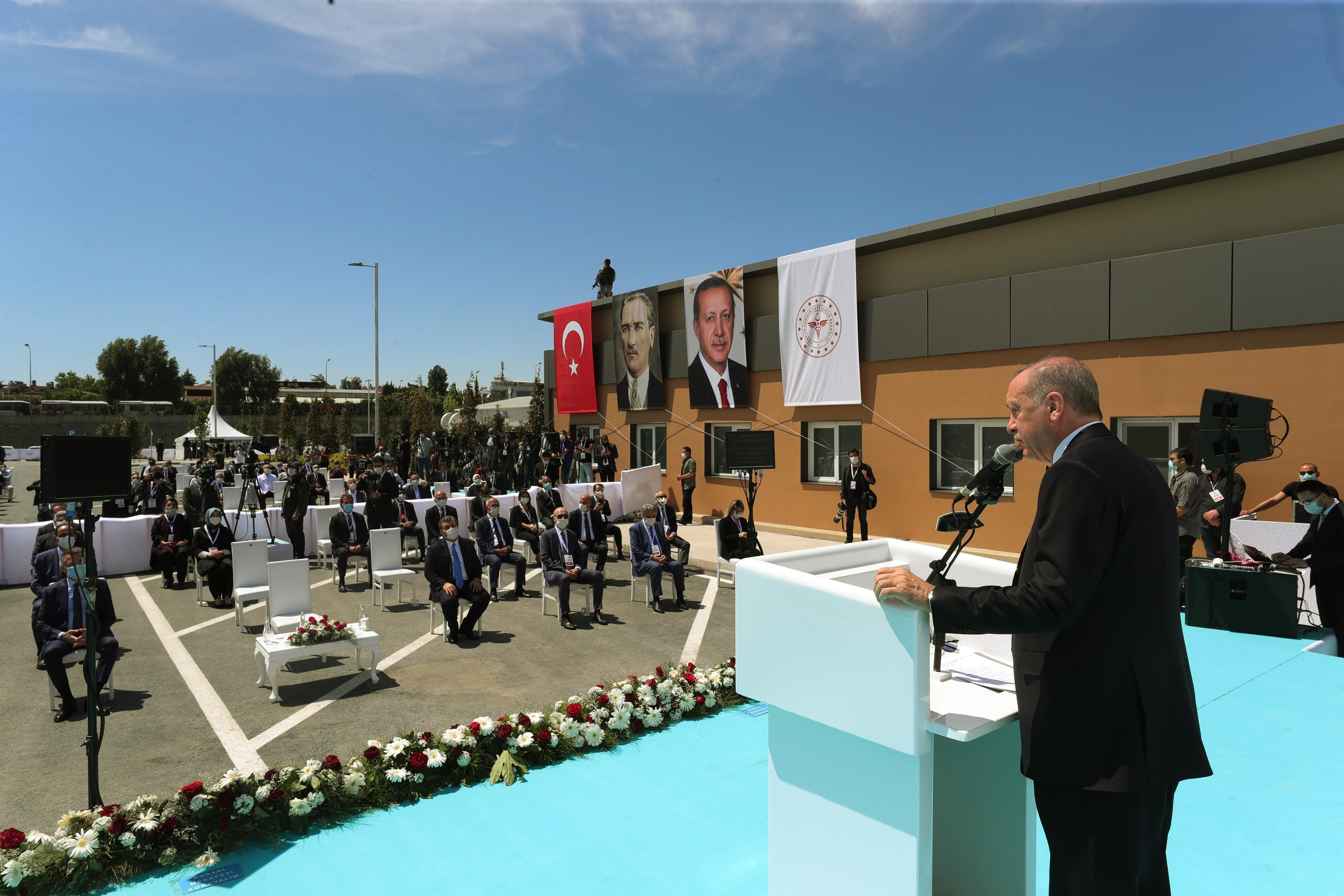 Erdoğan, Uygularsak salgının hortlamasının önüne geçeriz deyip 3 madde sıraladı