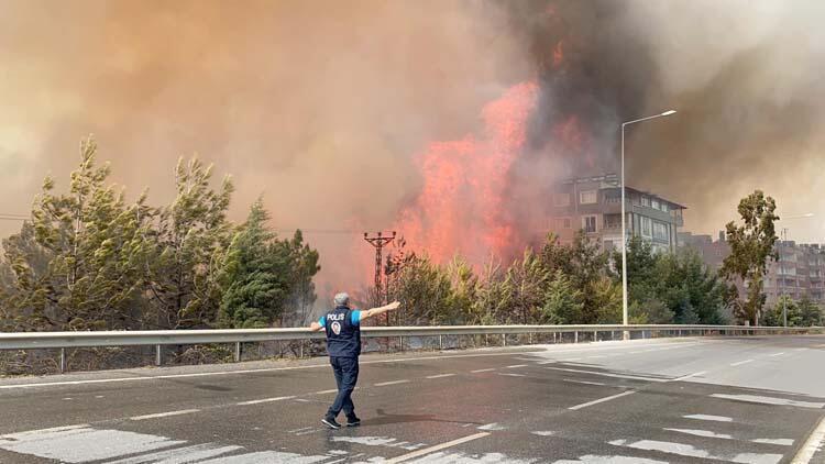 Hataydaki yangın yeniden evlere sıçradı Vatandaşlar tahliye ediliyor