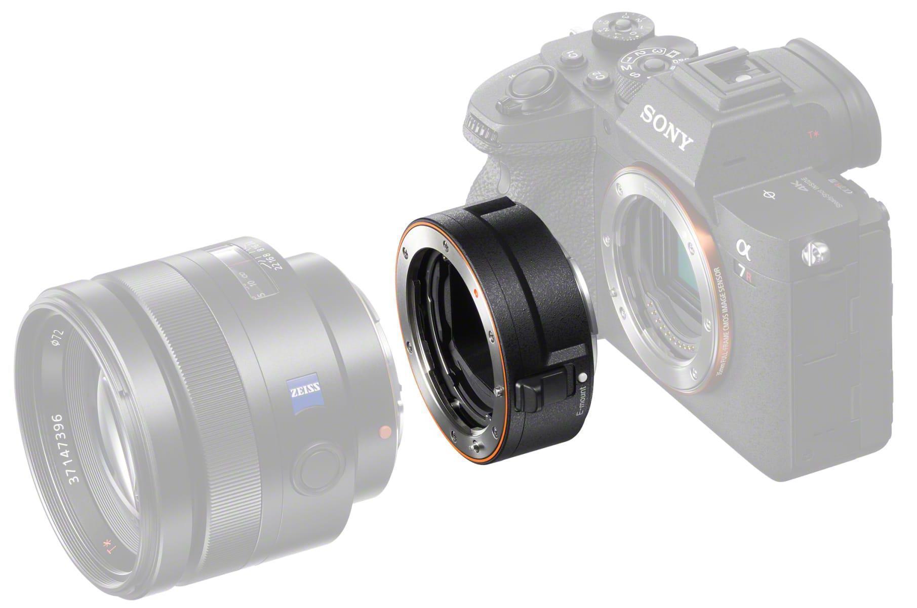 Sony, A-Mount lensler için yeni LA-EA5 lens adaptörünü kullanıma sundu