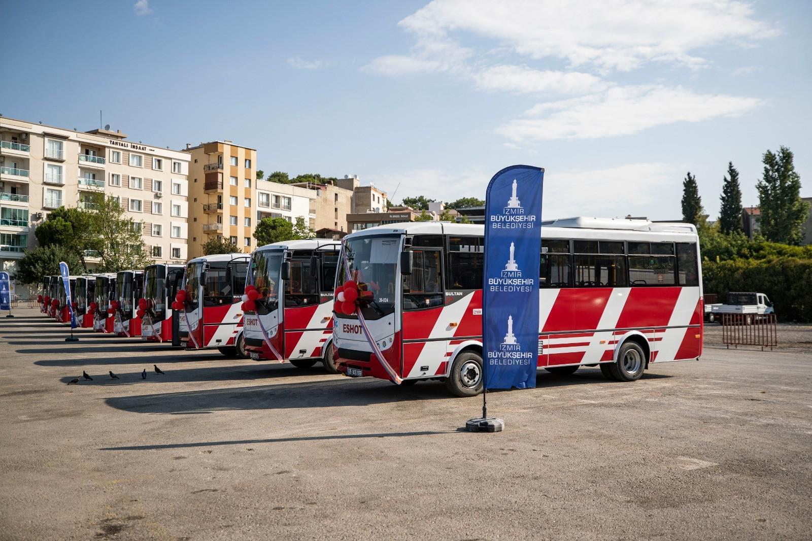 Corona savar otobüs dünyada ilk kez İzmirde kullanılıyor