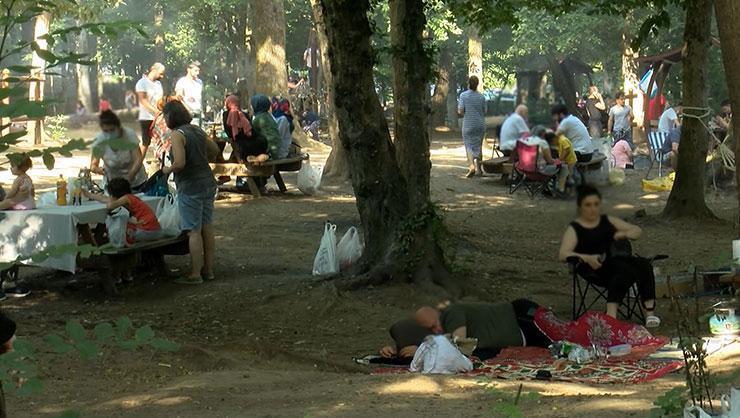 İstanbullular hafta sonu piknik alanlarına ve plajlara akın etti