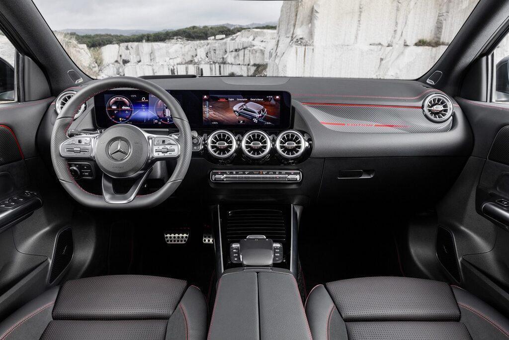 Yeni Mercedes-Benz GLA Türkiye’de satışa sunuldu