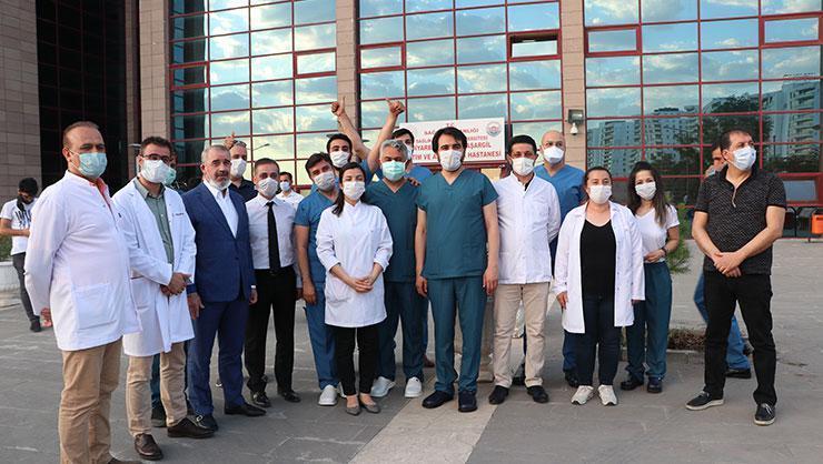 Corona virüs tedavisinde Diyarbakırdan çıkan ’Türk ışını’ dünyaya umut oldu