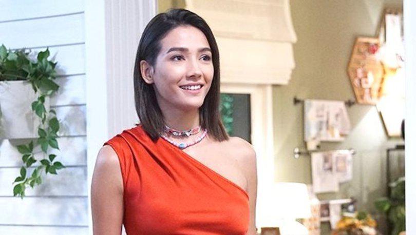 Aybüke Pusat görüntülendiğini görünce çok kızdı