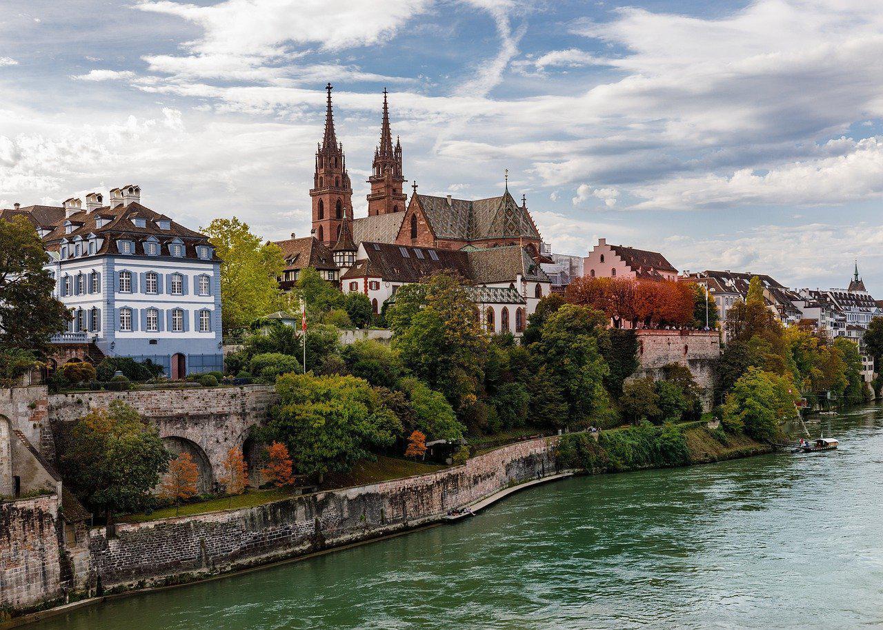 Eşsiz bir tarih ve doğal güzellikler sunan şehir: Basel