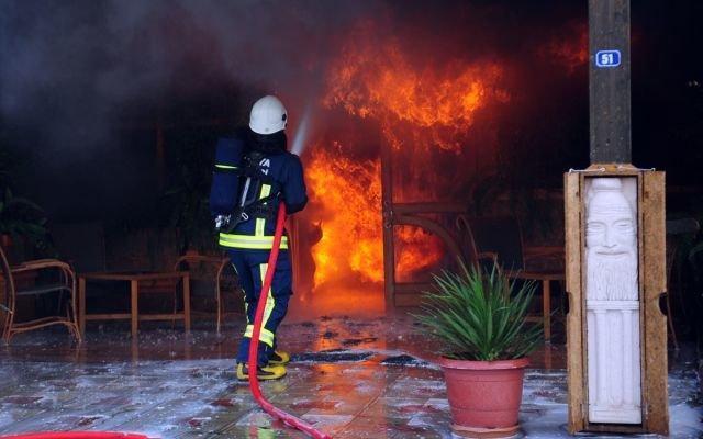 Antalyada hamamda yangın çıktı