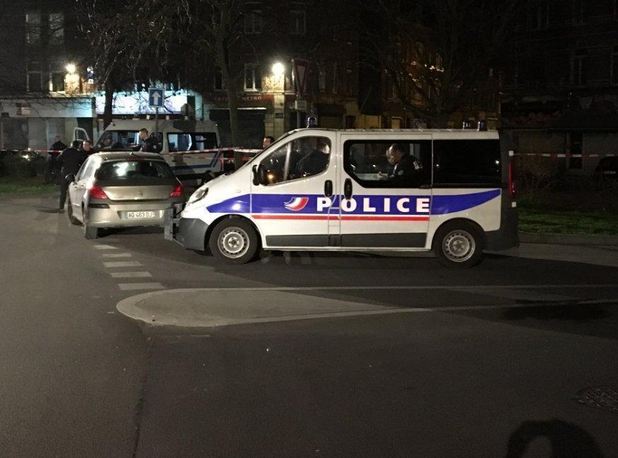 Fransada metro istasyonuna ateş açıldı: Yaralılar var