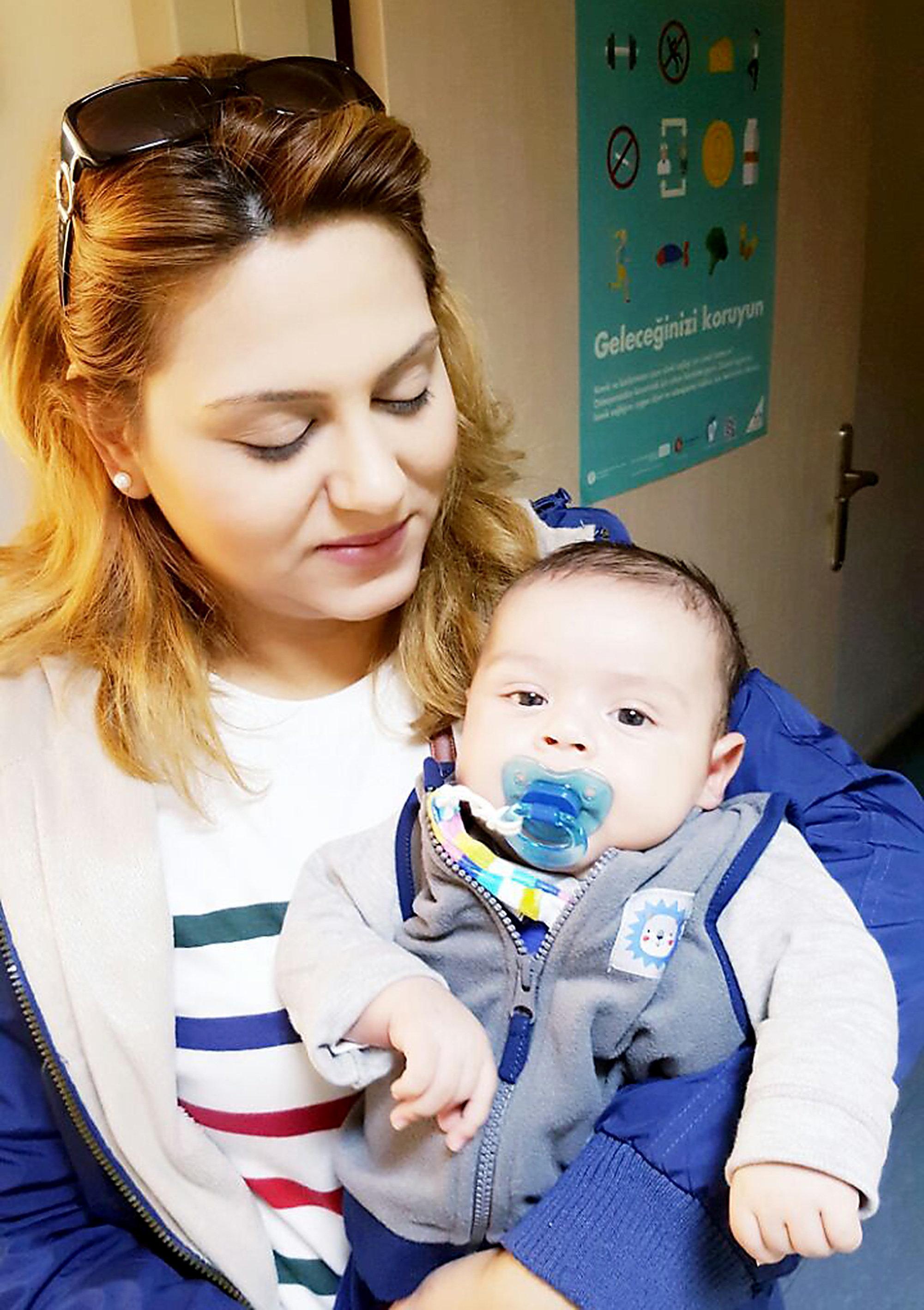 Kerem bebeğin ilacı için annesi kampanya başlattı