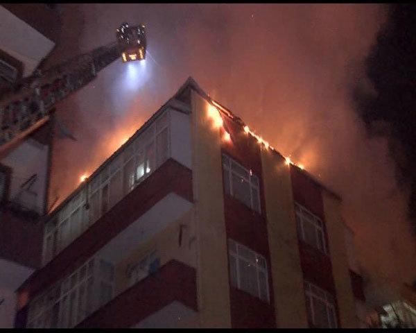 İstanbulda 2 yangın birden