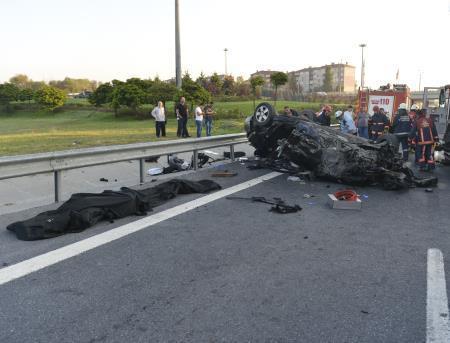 İstanbul güne kaza ile uyandı: 2 ölü, 1 yaralı