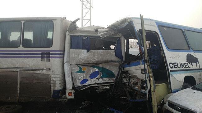 Konya’da zincirleme trafik kazası: 40 araç birbirine girdi