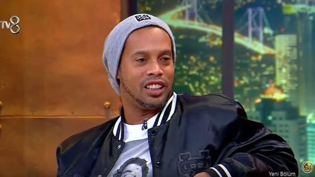 Ronaldinho 3 Adama katıldı, İbrahim Büyükaya kaybetti