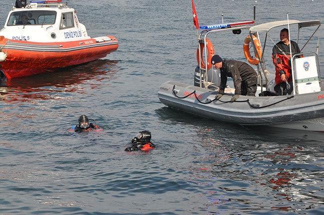 İzmir’de denizde erkek cesedi bulundu