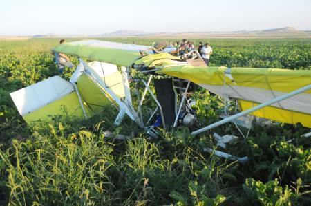 Ankarada eğitim uçağı düştü