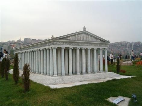 Efes Artemis Tapınağı bataklığa döndü