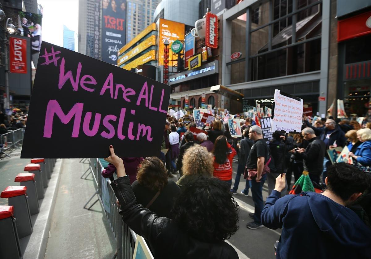 Trumpa Bugün ben de Müslüman’ım protestosu