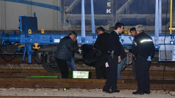 Adana Tren Garında feci ölüm
