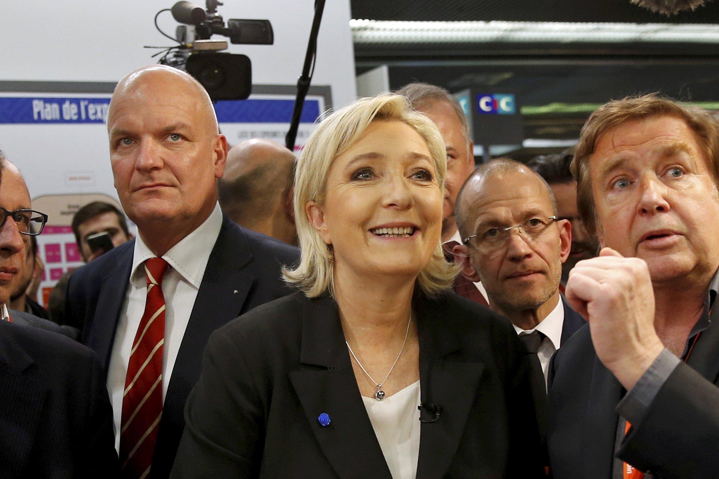Aşırı sağcı lider Le Pene yolsuzluk şoku