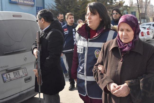 Konyada gazete arşivi kupüründen, 14 yıl önceki cinayet aydınlatıldı