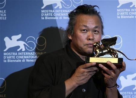 Güney Koreli ünlü yönetmen Kim Ki-duka saldırı suçlaması