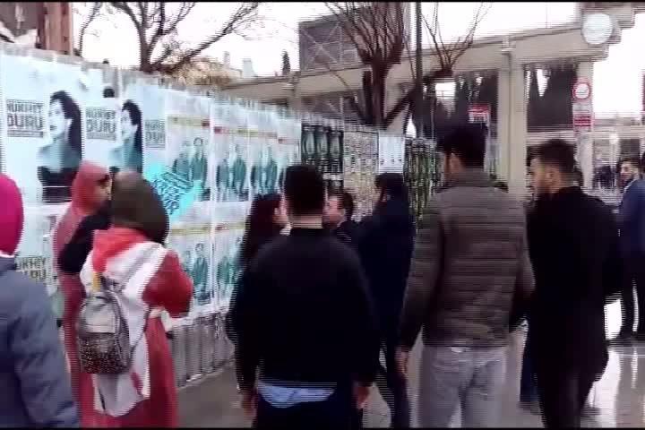 Bakırköy Özgürlük Meydanı’nda tehlikeli gerginlik