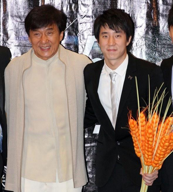 Jackie Chanin oğlu uyuşturucudan gözaltına alındı