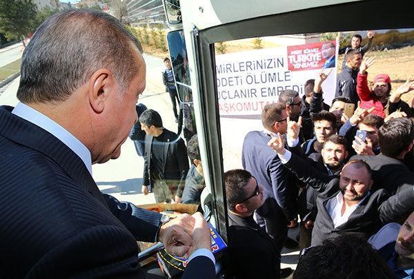 Erdoğan bozkurt işaretine böyle yanıt verdi