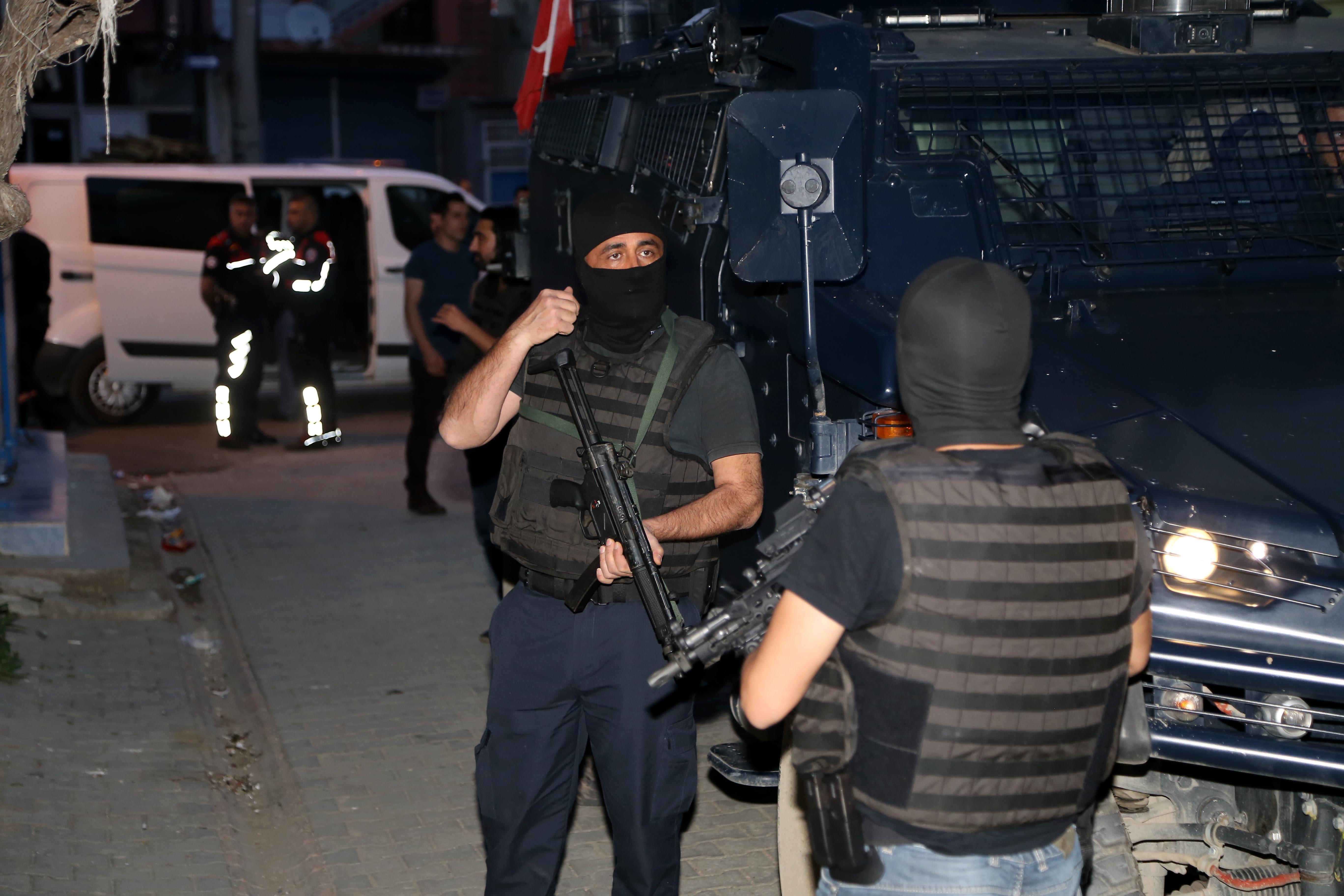Adana’da silahlı çatışma: 1 ölü 5 yaralı