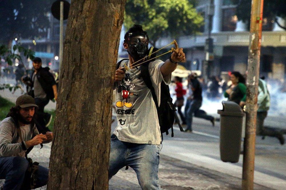 Brezilyada grev sürüyor
