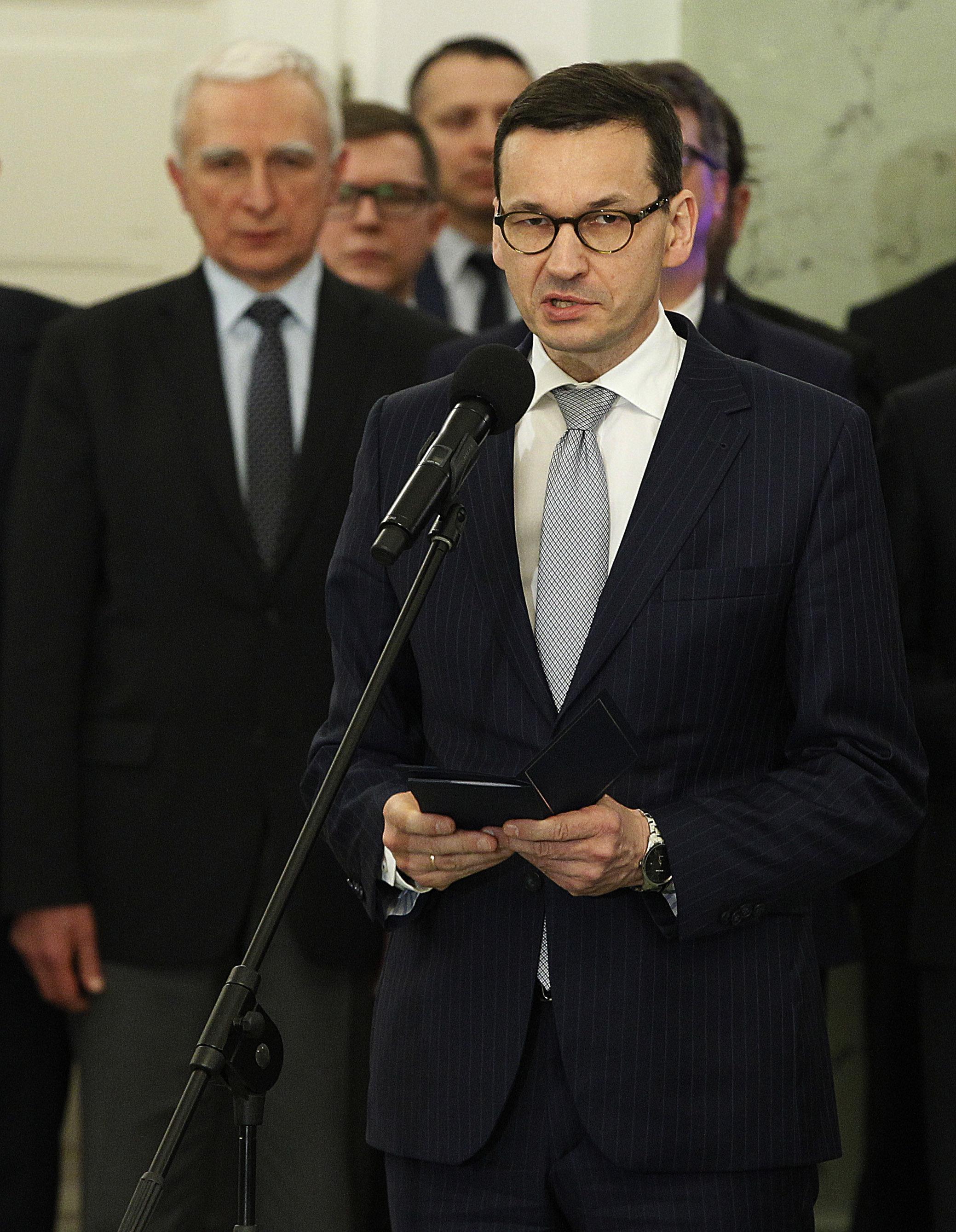 Polonya’nın yeni Başbakanı Mateusz Morawiecki görevi devraldı